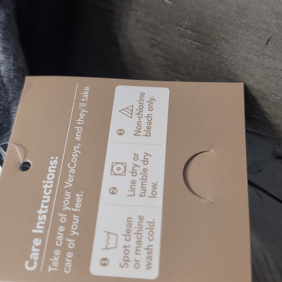 Gray Men's Slippers - Picture 4 of 5